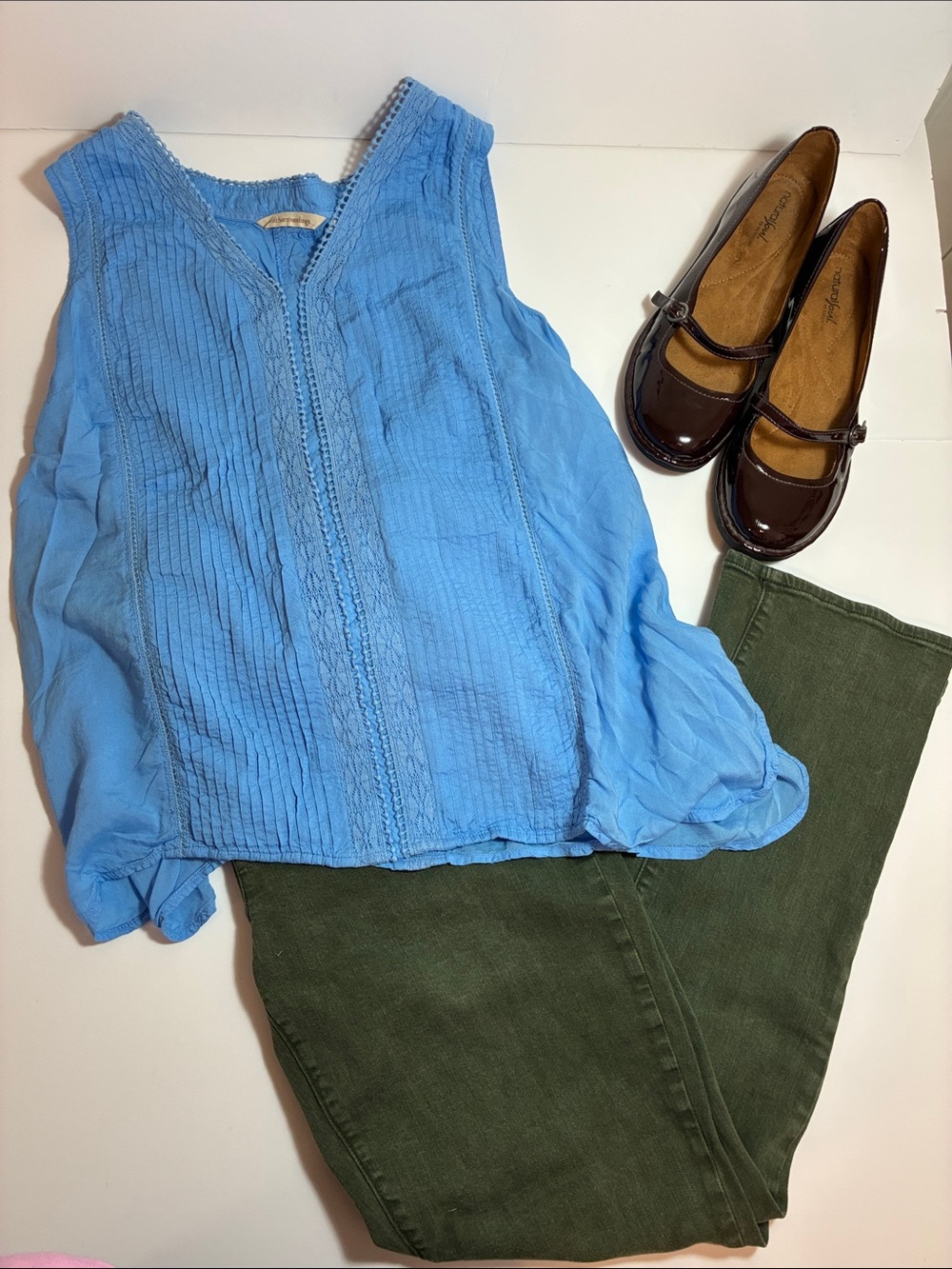 Soft Surroundings Sky Blue Pintuck Lace V‑Neck Tank Top | Size 1X